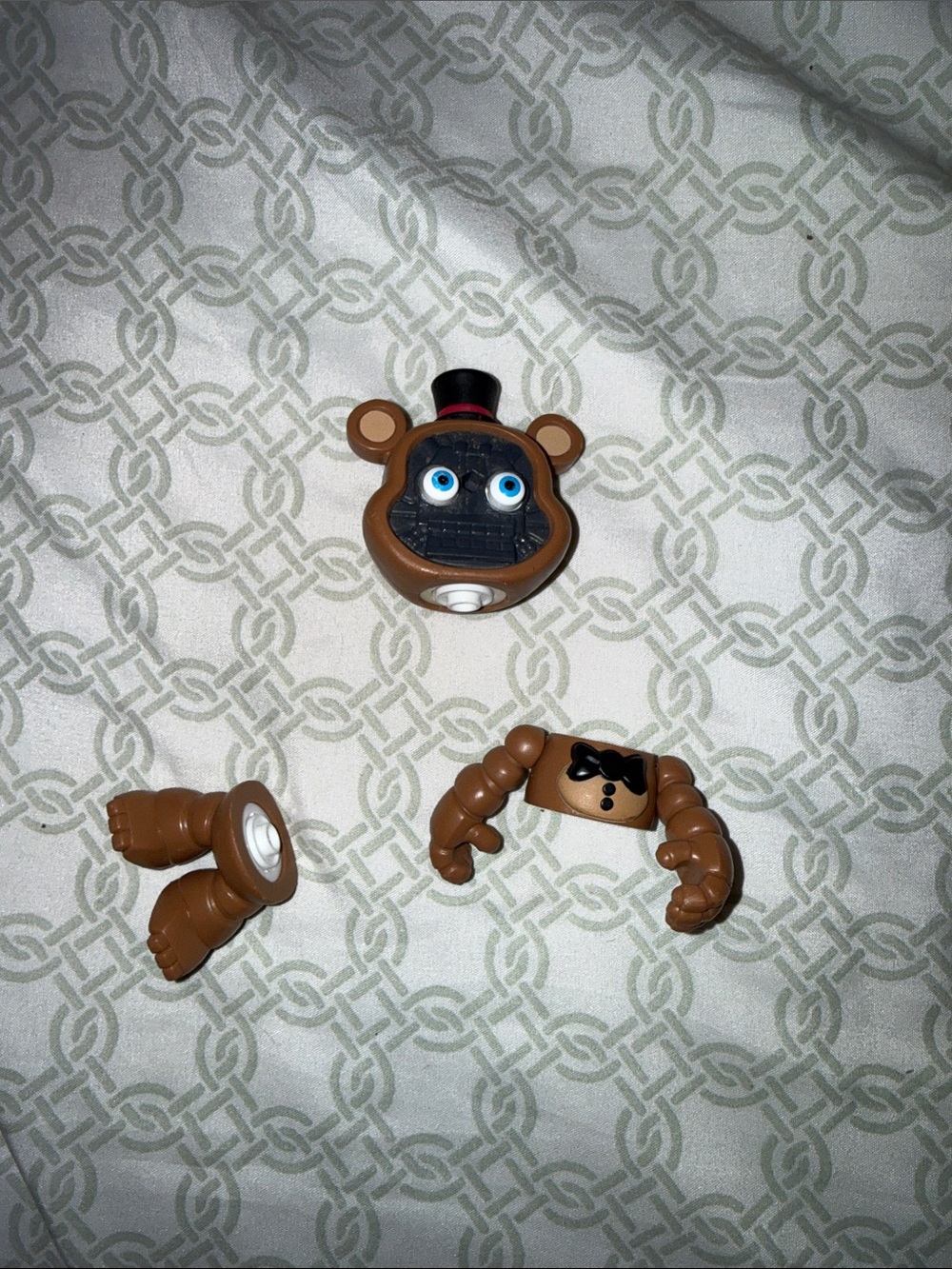 🏖️10 items for $20 ☀️ Funko Snaps Freddy Bear no masks| FNAF - Picture 3 of 3